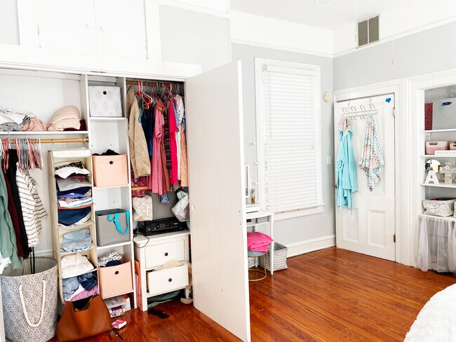 6676 Lower Ridge -005 - 206 Calhoun St