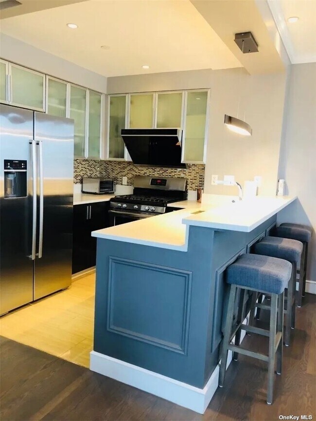 Foto del edificio - 136-19 Franklin Ave