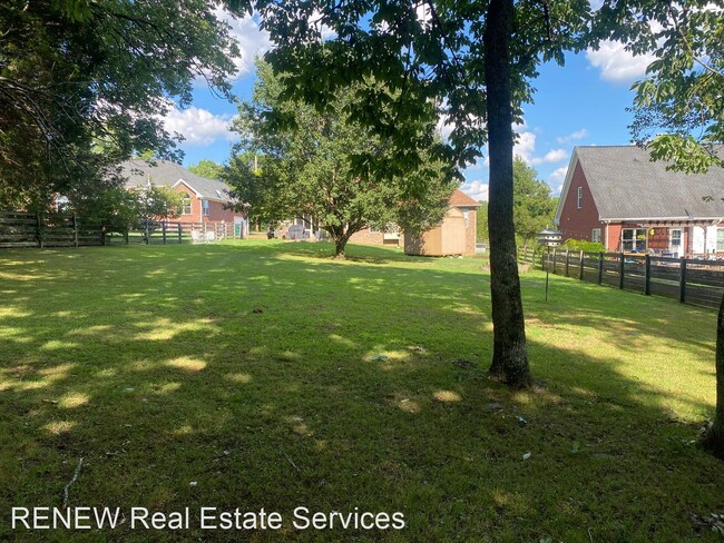 Building Photo - 4 br, 3 bath House - 5024 John Hagar Rd