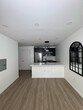 Foto principal - 556 Market St