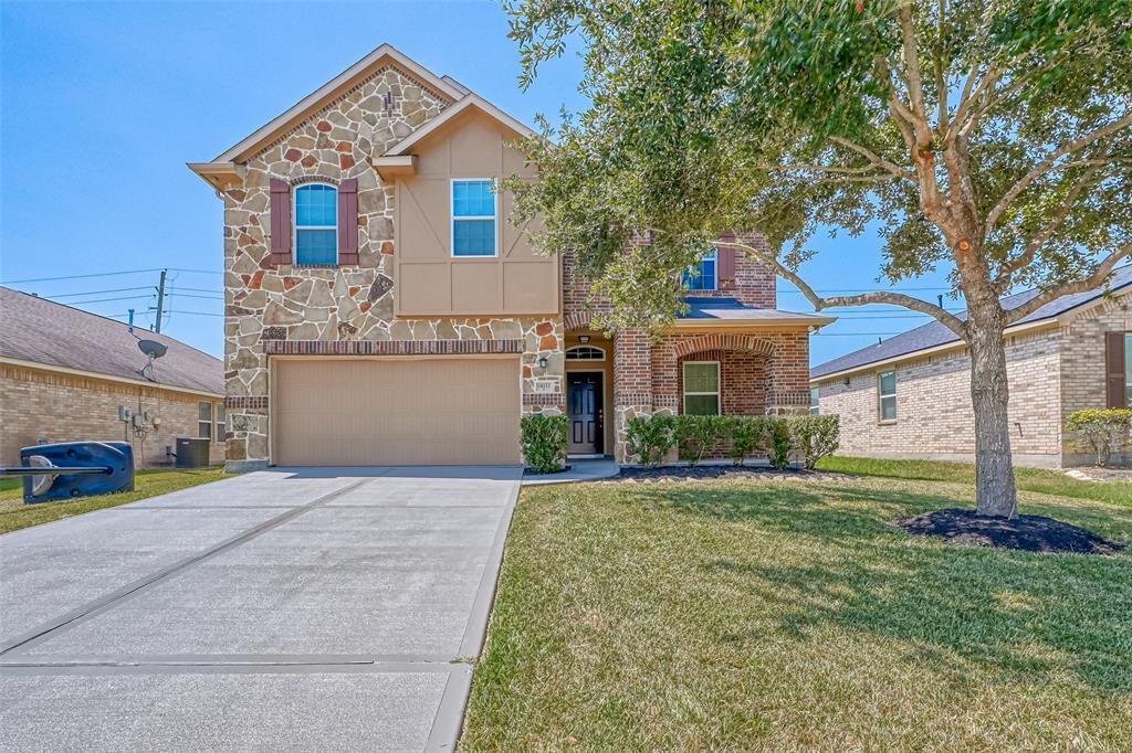Primary Photo - 18211 Cimmaron Oak Ln