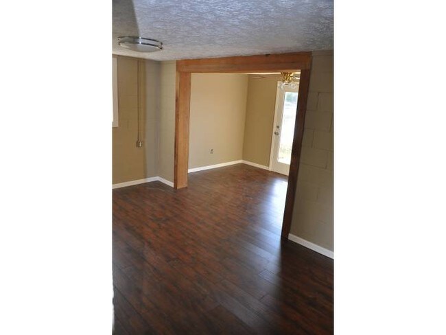 Building Photo - 7918 M-43