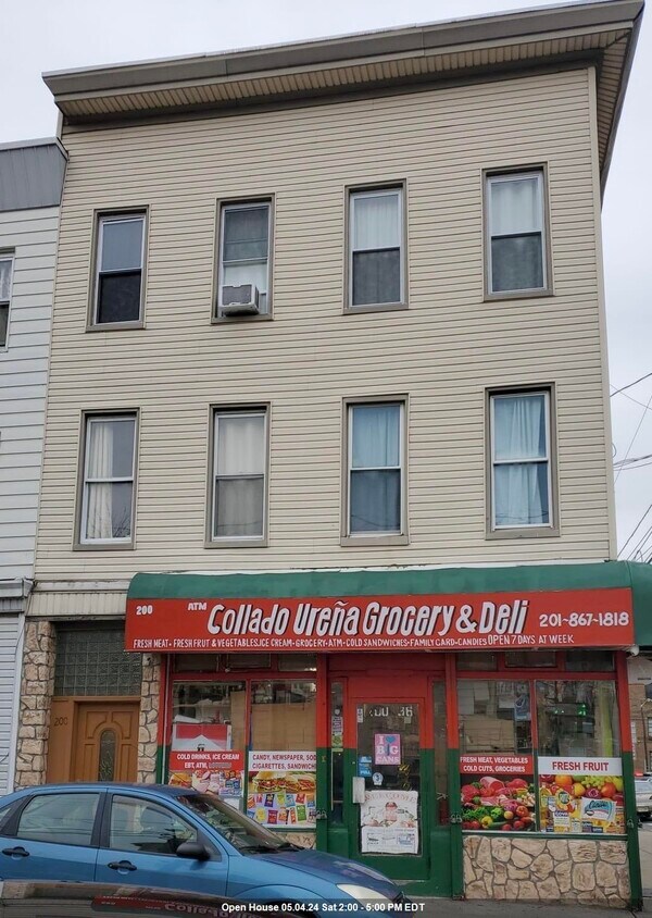 200 36th St Unit 2, Union City, NJ 07087 Condo for Rent in Union City