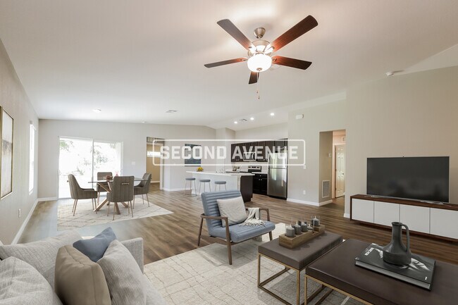 Building Photo - 14372 Sackheim Ave