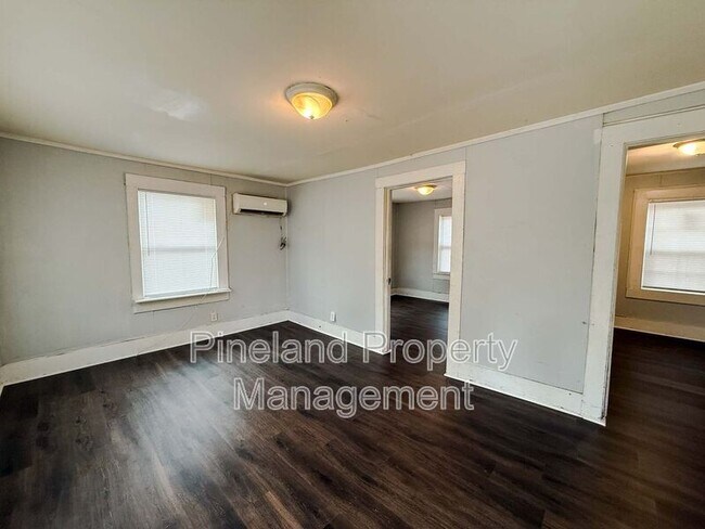 Foto del edificio - 407 Andy St