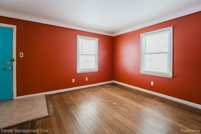 Foto del edificio - 3354 Monroe St