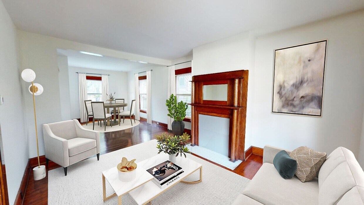 Foto principal - 3 BEDROOMS + 2 FULL BATHS + 2 FREE Off-Str...