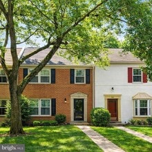 Building Photo - 8209 Carrleigh Pkwy