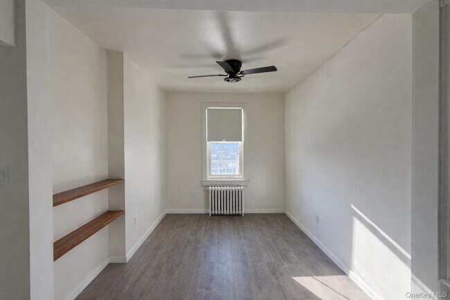 Building Photo - 149 Beech St