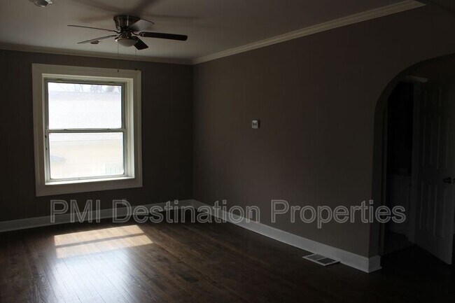 Foto del edificio - 250 N Thorpe St