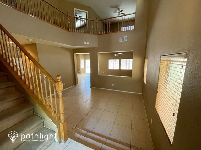 Building Photo - 612 E Riding Crop Ave