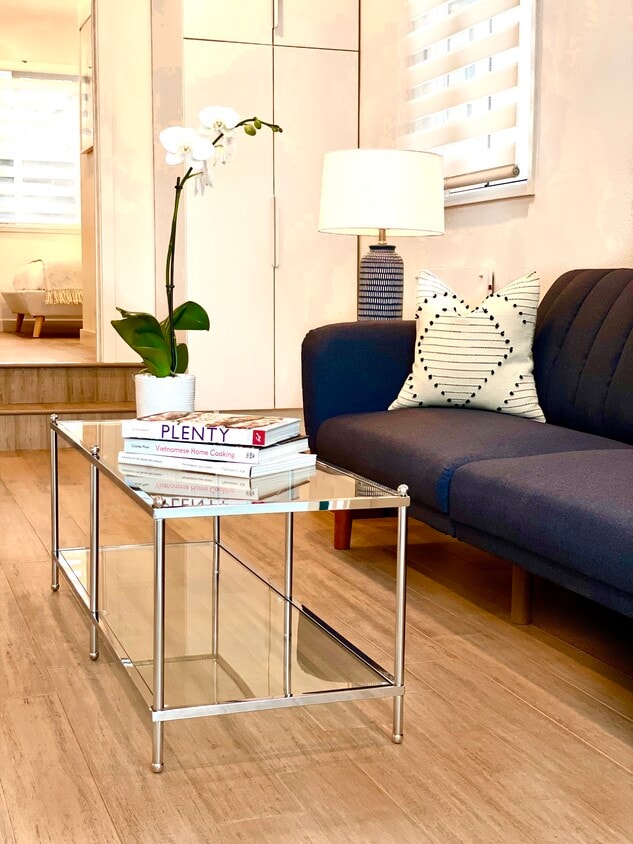 Living room area - 206 W Maple Ave