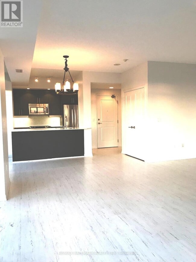 Building Photo - 85 E Liberty St