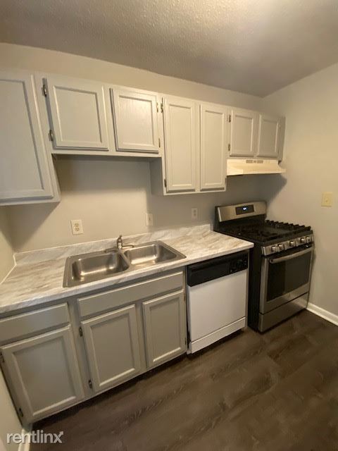 Building Photo - 3 br, 1.5 bath House - 3909 Overland Hts A...