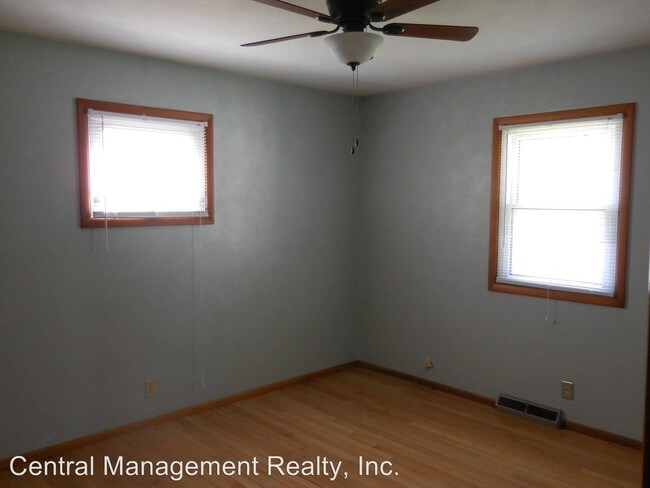 Building Photo - 2908 Kettering Dr