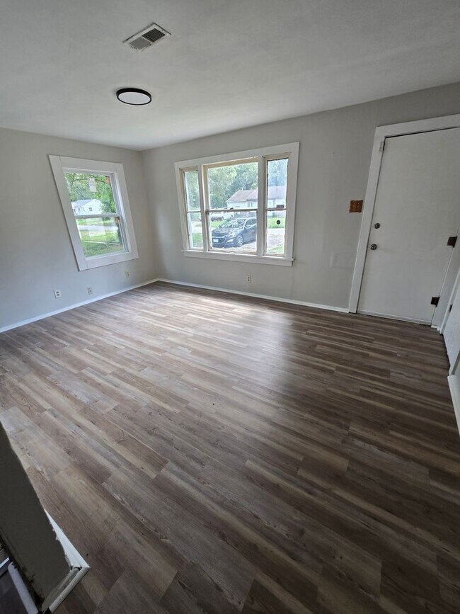 Foto del edificio - 1205 Williams St