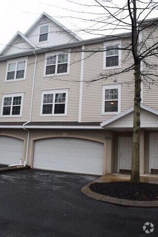 Building Photo - 140 Kenley Ct