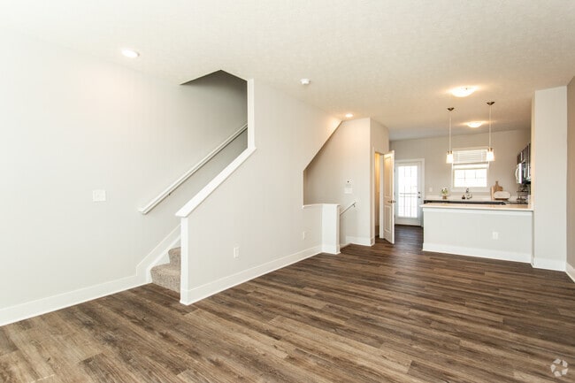2BR, 2.5BA - 1,210 SF - Stansbury Town - LC Gahanna