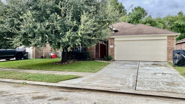 Building Photo - 18034 Platinum Springs Dr