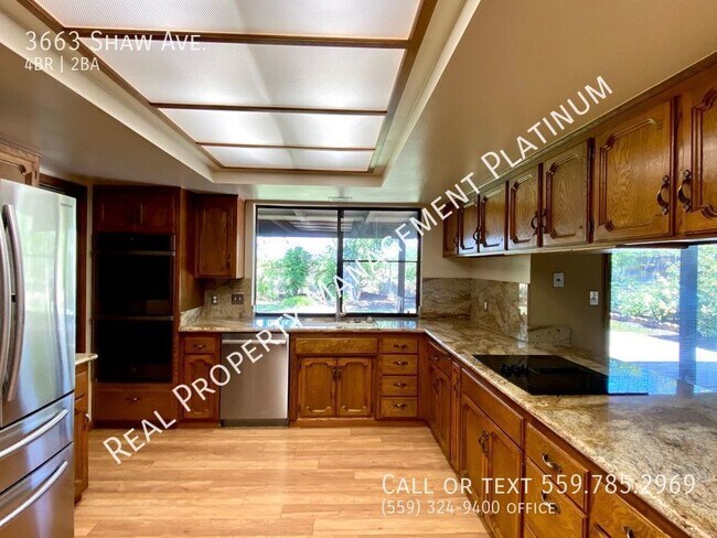 Foto del edificio - $2,750, Shaw & Leonard 4 Bedroom Country Home