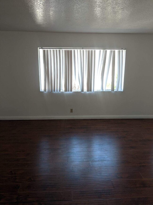 Dormitorio - 18555 Collins St