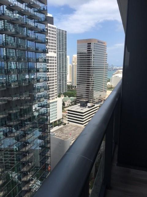 Foto del edificio - 801 S Miami Ave