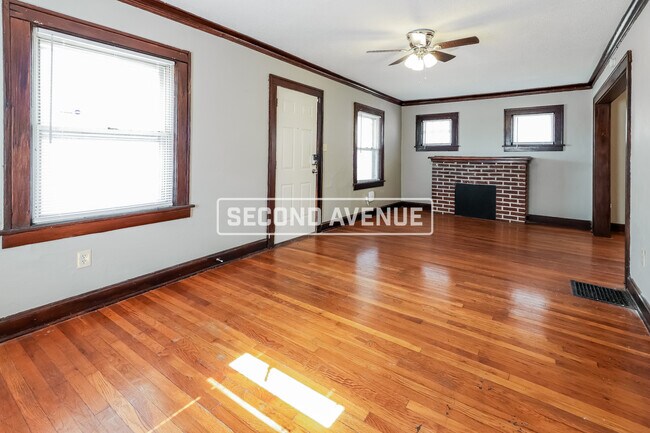 Foto del edificio - 4309 Chestnut Ave