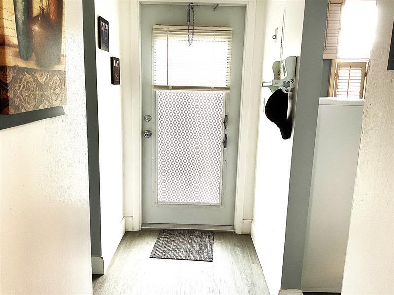 Foto principal - 5003 NW 35th St