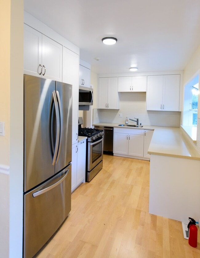 Foto del edificio - 2177 Sunny Vista Dr San Jose, CA 95128