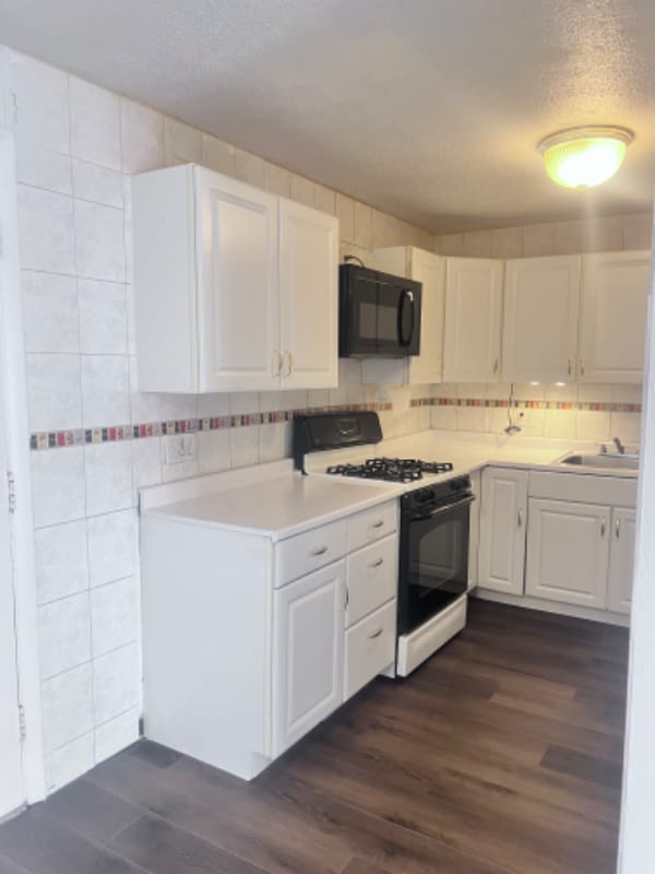 Photo - 8 Lancelot Court Apartment