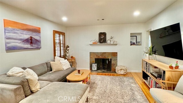 Building Photo - 3989 Coolidge Ave