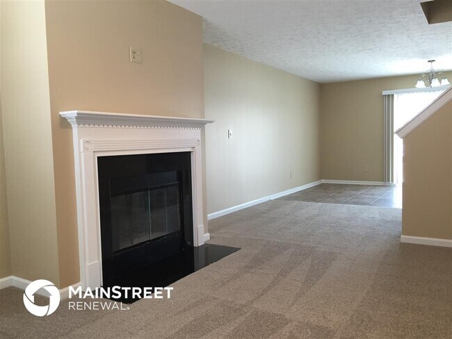 Foto del edificio - 7701 Gold Rush Dr