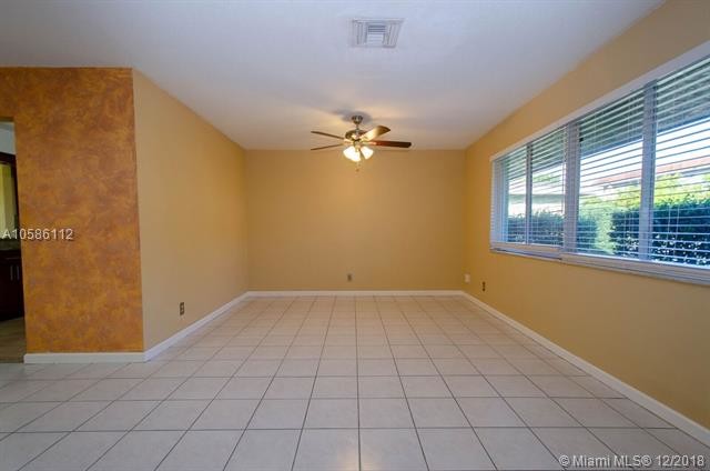 Foto del edificio - 7040 NW 16th St