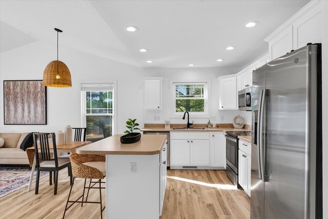 Foto del edificio - 1701 E Amber Ln