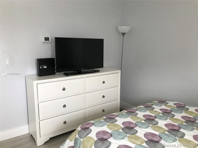 Photo - 3801 S Ocean Dr Apartment
