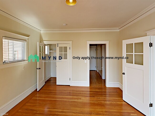 Foto del edificio - 1 br, 1 bath  - 1519 Walnut St Apt 4