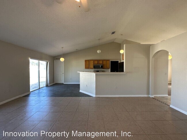 Building Photo - 3 br, 2 bath House - 434 Albatross Ct.
