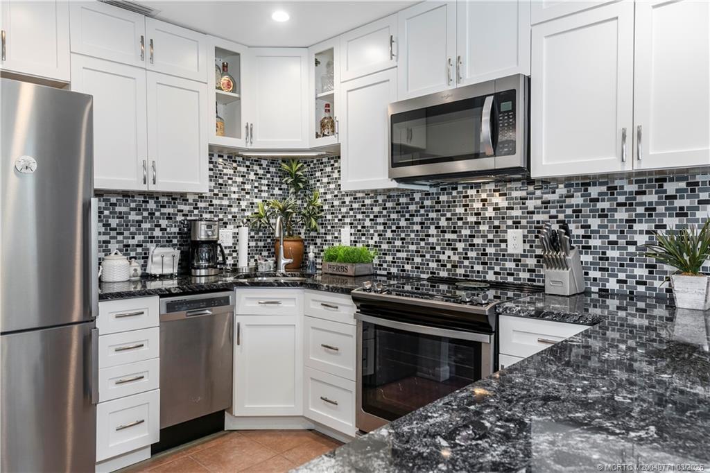 Foto principal - 2600 SE Ocean Blvd
