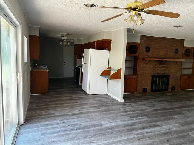 Foto del edificio - 1002 Hackberry St