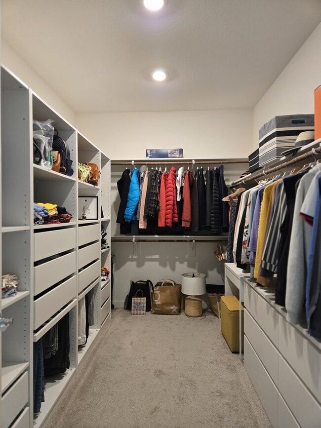 Building Photo - 2413 Village Square Blvd