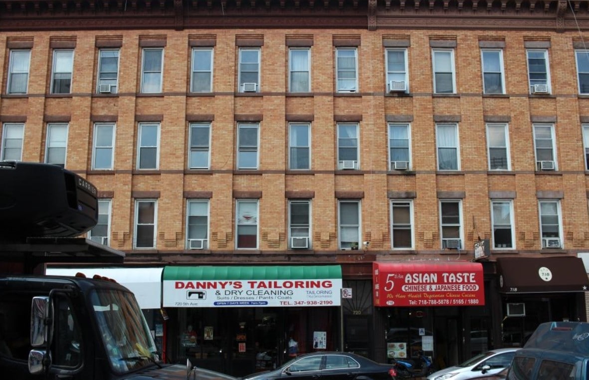 Primary Photo - 720 5th Ave
