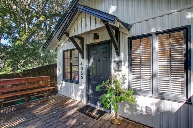 Foto del edificio - 4050 McGirts Blvd