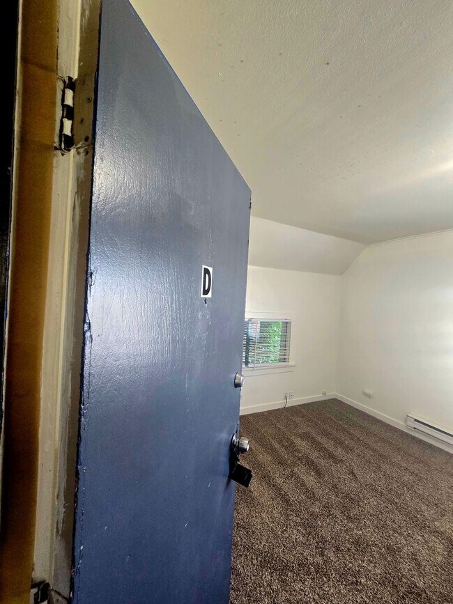 Foto del edificio - 814 E 34th St