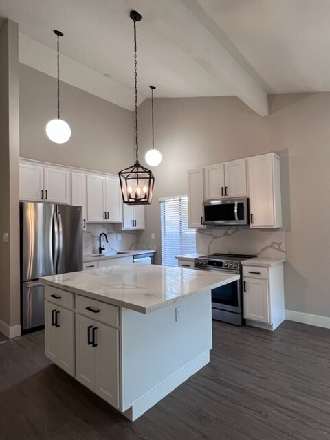 Building Photo - 2455 American River Dr