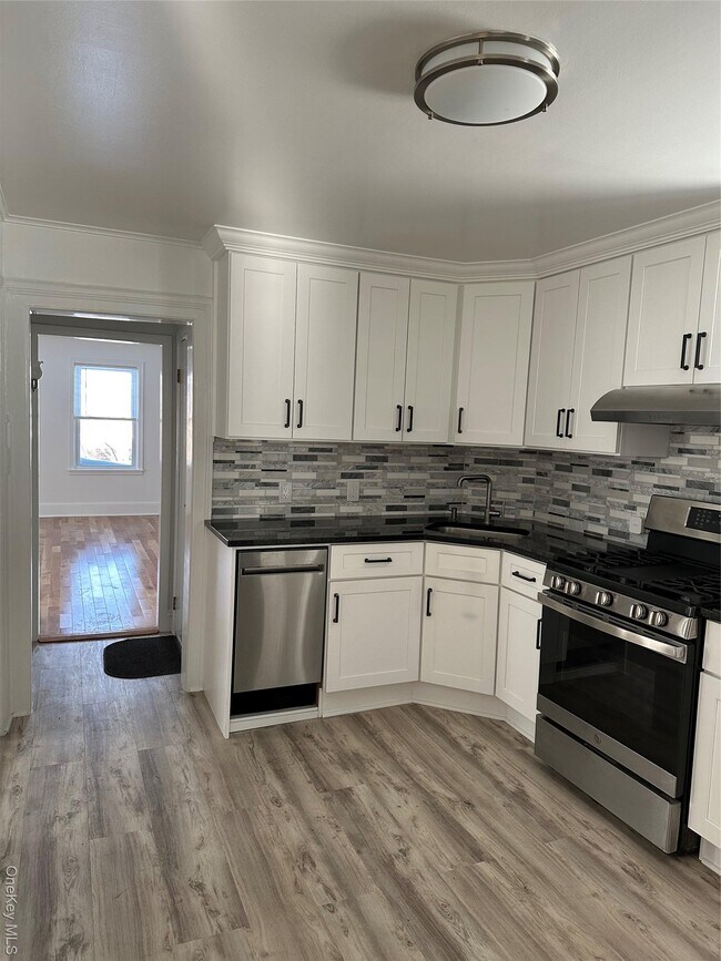 Foto del edificio - 68 Lake Ave