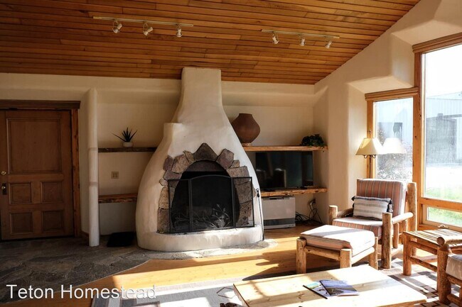 Foto del edificio - 2 br, 1 bath House - 2255 North Highway 33