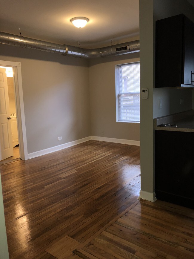 Building Photo - 3554 W 15th St