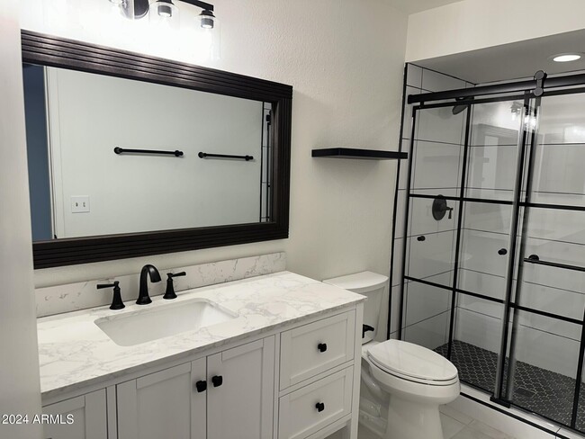 Building Photo - 18811 N 44th Pl