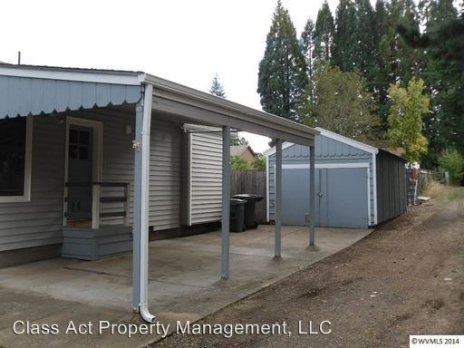 Building Photo - 450 Ewald Ave SE