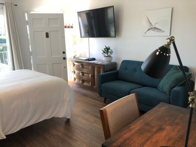 Building Photo - 3132 6th St